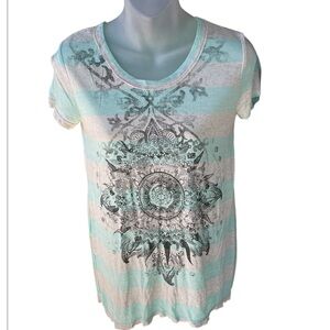 The buckle day trip Y2K old stock NWT size XS  shirt sleeve graphic and lace